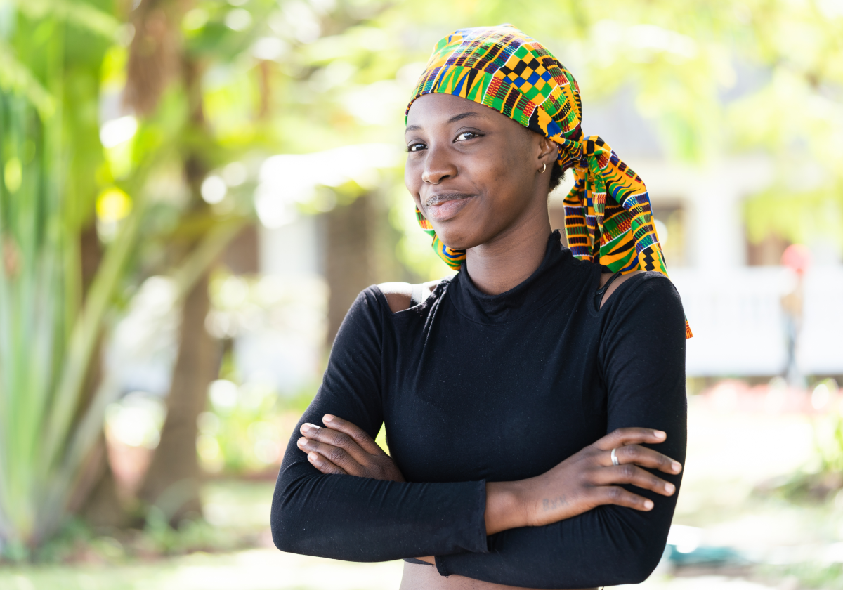 Woman wearing traditional clothing in Equatorial Guinea